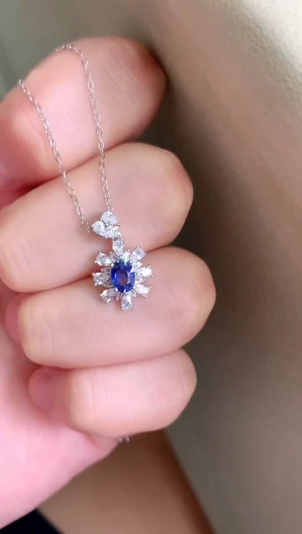 蓝宝石颈饰银S925镶嵌吊坠