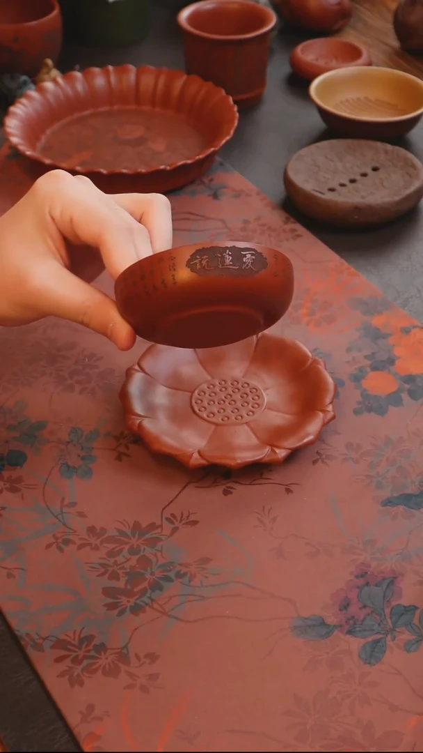 茶杯紫砂见素造器爱莲说