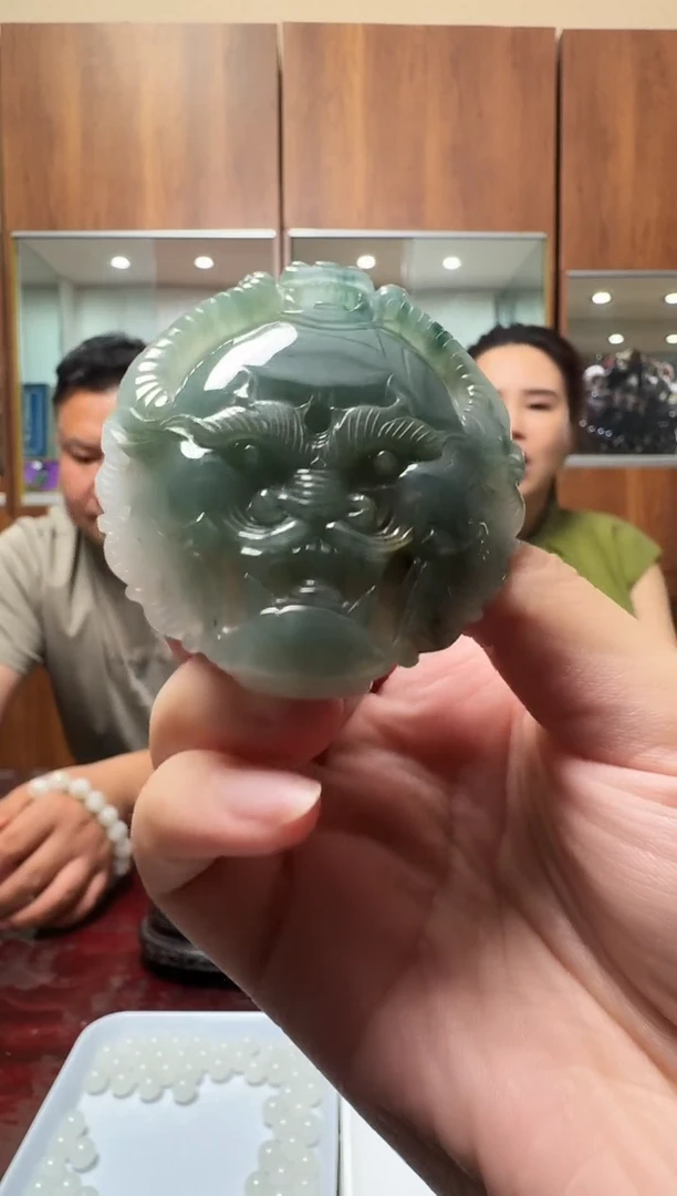 翡翠挂件未镶嵌WJS0725-93