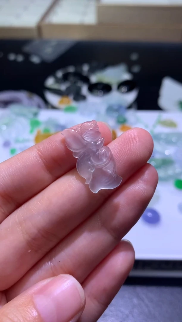 未镶嵌定制翡翠毛货