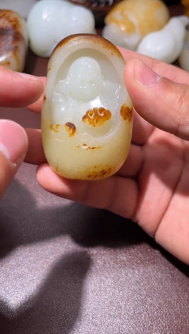 颈饰未镶嵌和田玉去****…和田玉