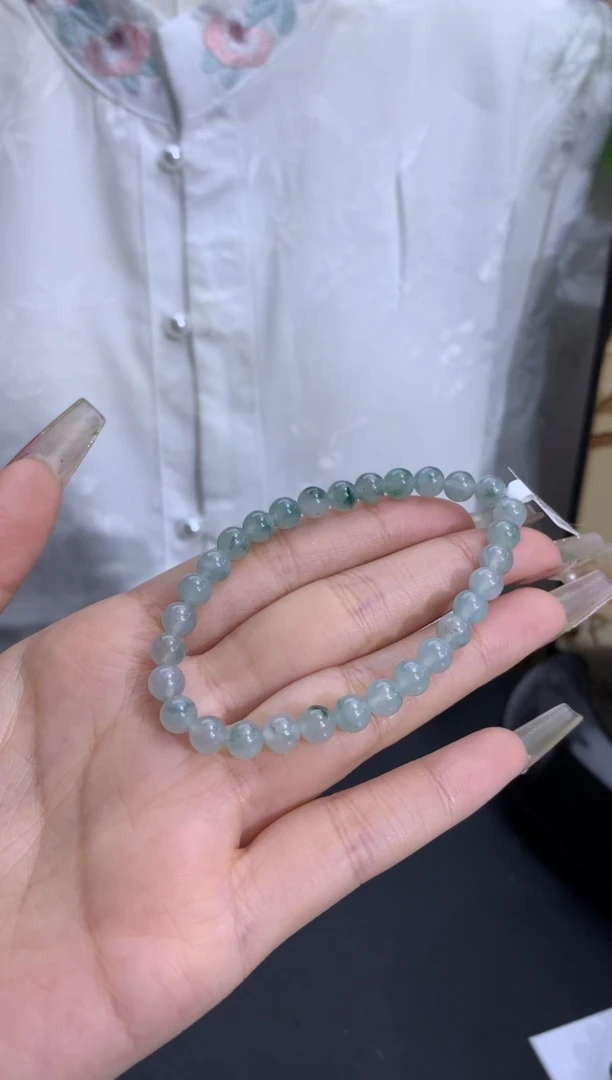 【闪购商品】翡翠手链未镶嵌卡5.9mm