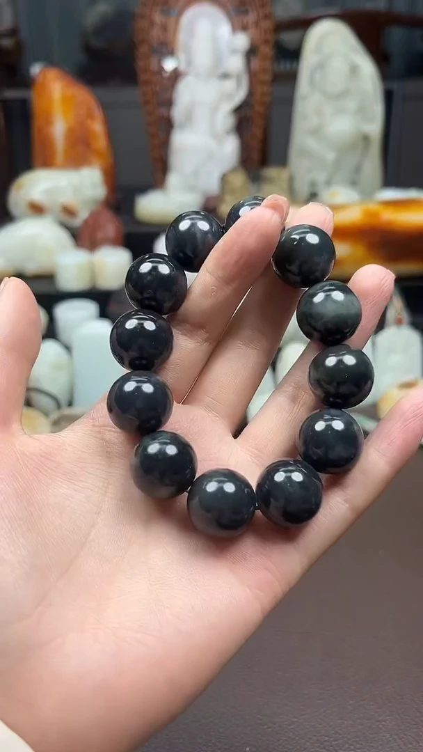 项链未镶嵌和田玉手串