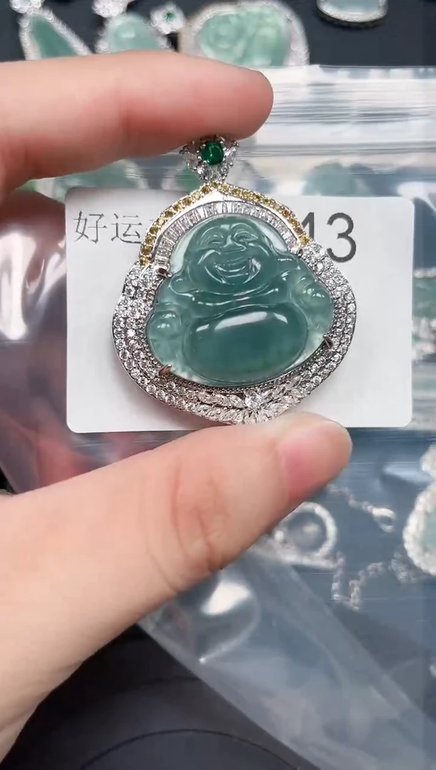 【闪购商品】翡翠颈饰未镶嵌赠皮绳343