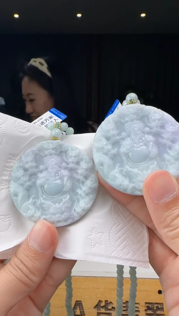 【闪购商品】翡翠吊坠(赠链)未镶嵌多样性发一XM@@960Q3J10702