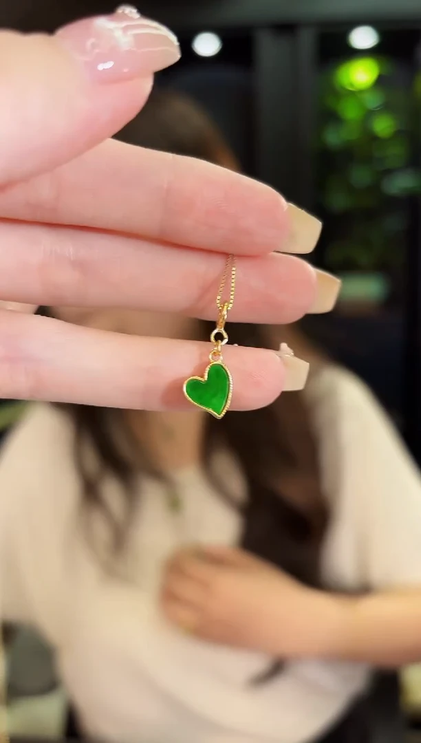 翡翠未镶嵌吊坠(不含链)爱心 缅料A货/多样性发货/一件