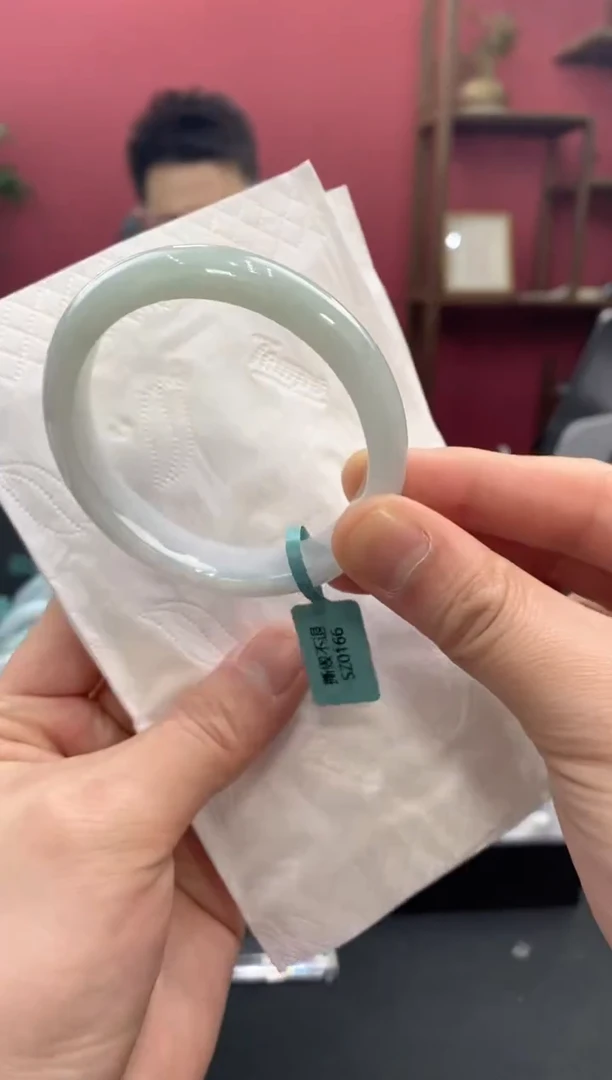 【闪购商品】翡翠手镯未镶嵌00001788