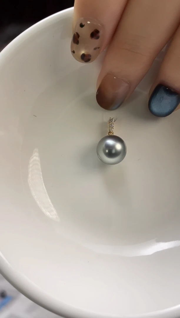 吊坠(不含链)18K金镶嵌海水珍珠10-11大溪地黑珍珠吊坠