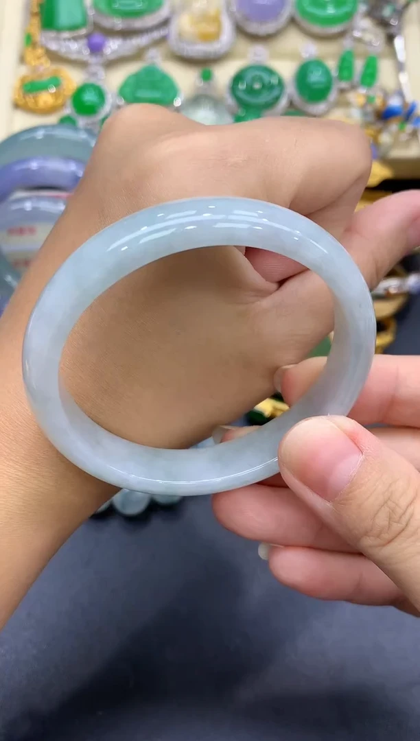 未镶嵌手镯翡翠47-中国好珍宝