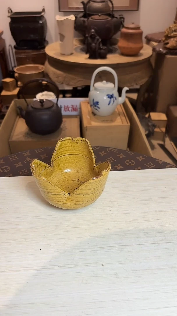 回流产品，孤品难求，有磨损正常，慎拍