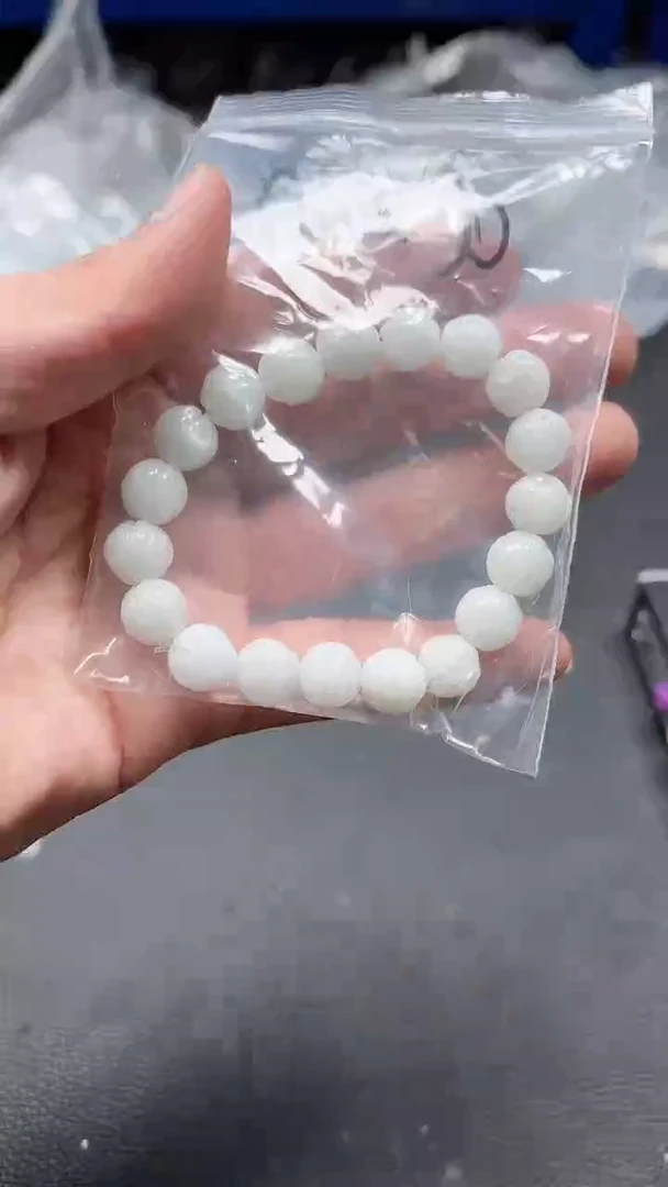 未镶嵌手链翡翠090雕刻手串