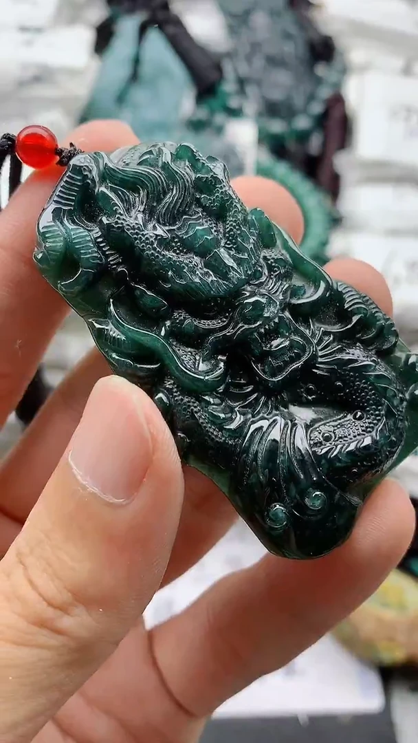 翡翠未镶嵌颈饰8888888888888