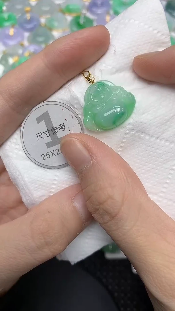 颈饰18K金镶嵌翡翠11111111