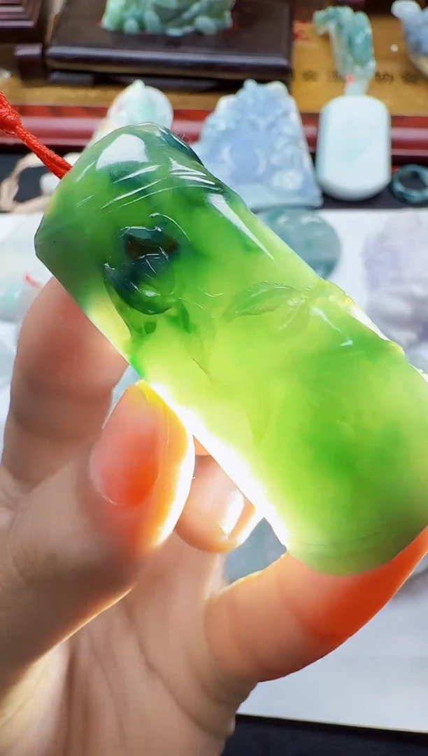 吊坠(不含链)未镶嵌翡翠1