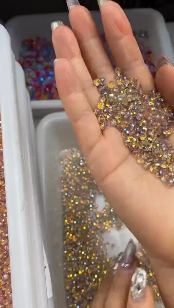 玻璃2618卡4国华香槟色100颗