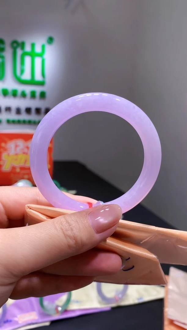 未镶嵌手镯翡翠-k93  天然缅甸A货翡翠56.8圆条