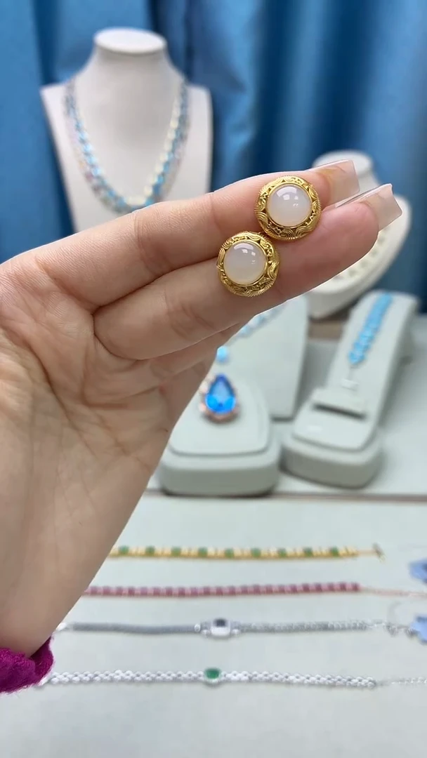 银S925镶嵌和田玉耳饰183JH0102产品一个（多样性）