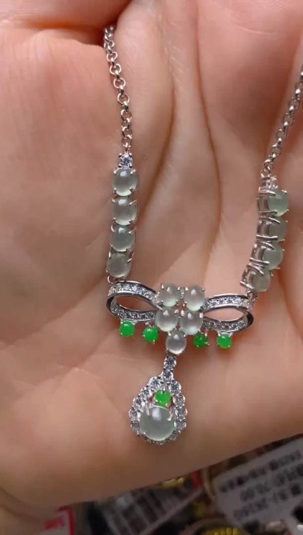 银S925镶嵌戒指翡翠百内无证书