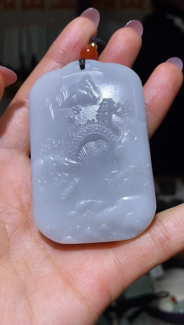 颈饰未镶嵌和田玉1