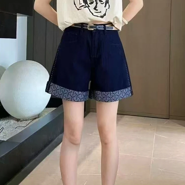 【静姐家】18577夏季新款小众特色裤脚花纹设计感A字显瘦牛仔短裤