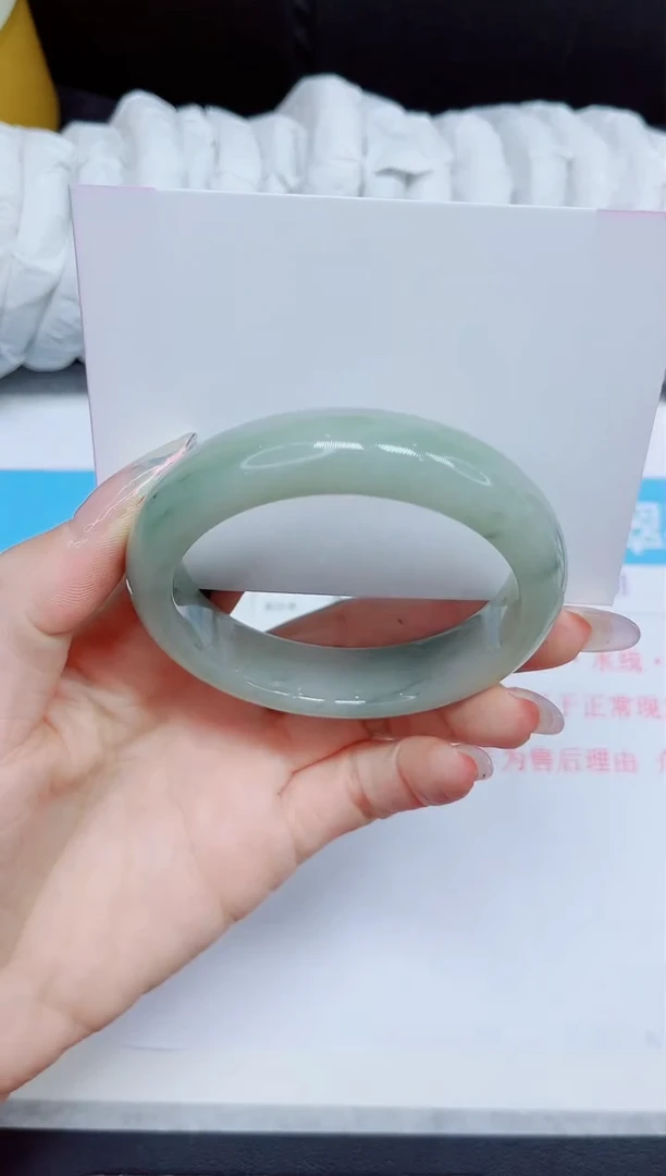 石英质玉手镯未镶嵌271