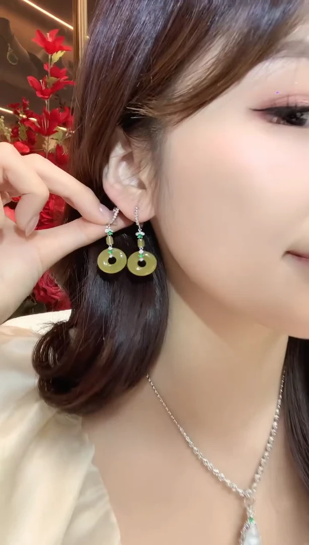 18K金镶嵌翡翠耳饰A63翡翠