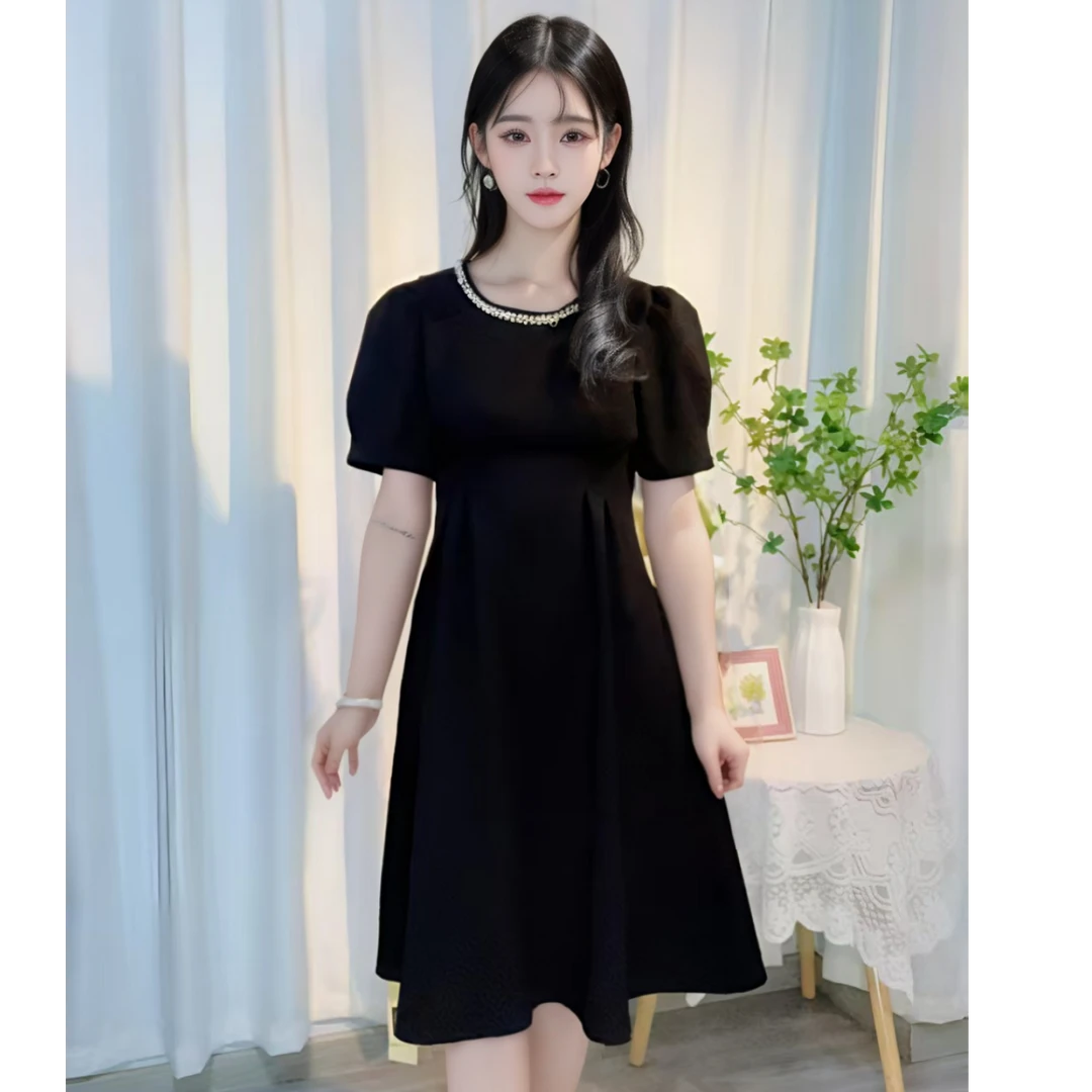夏季新款圆领珍珠赫本风小黑裙时尚修身显气质收腰法式连衣裙A615