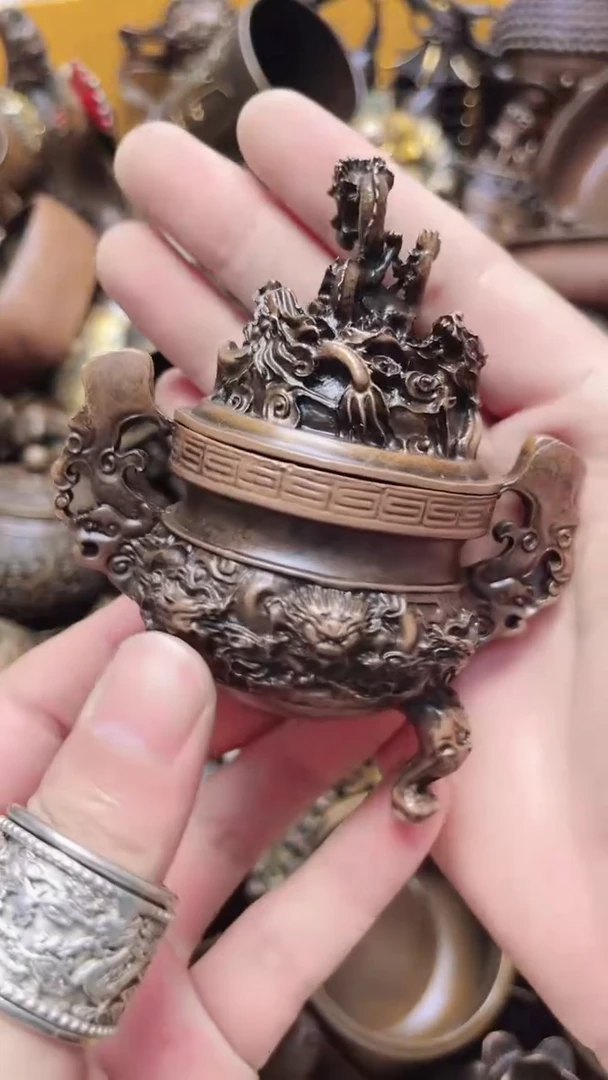 精美铜器点击下单