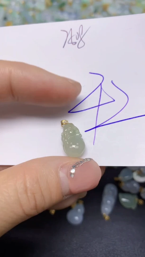 【闪购商品】翡翠挂件18K金镶嵌 天然翡翠A货