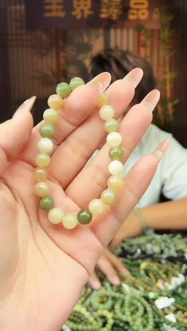 和田玉未镶嵌颈饰拍一发一