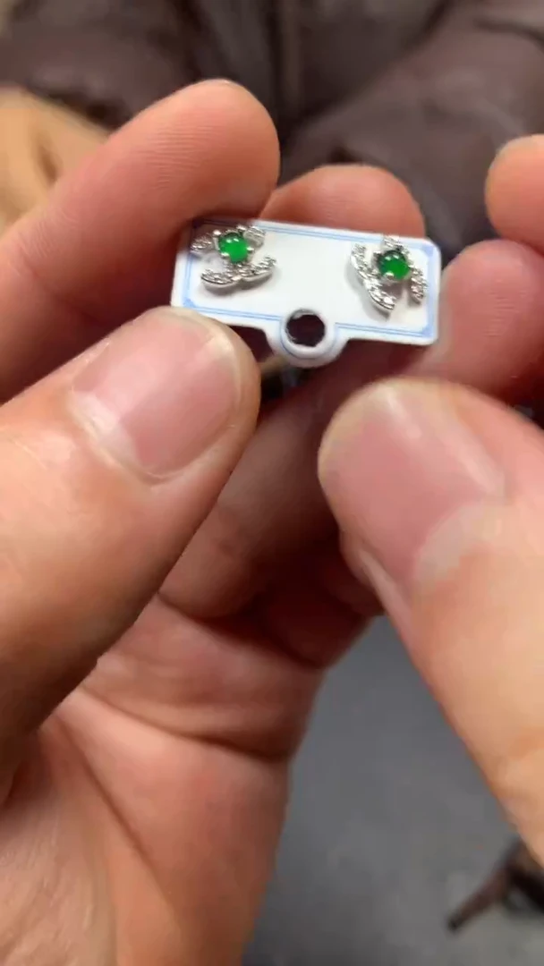 【闪购商品】翡翠耳饰未镶嵌0984701146/多样性发一