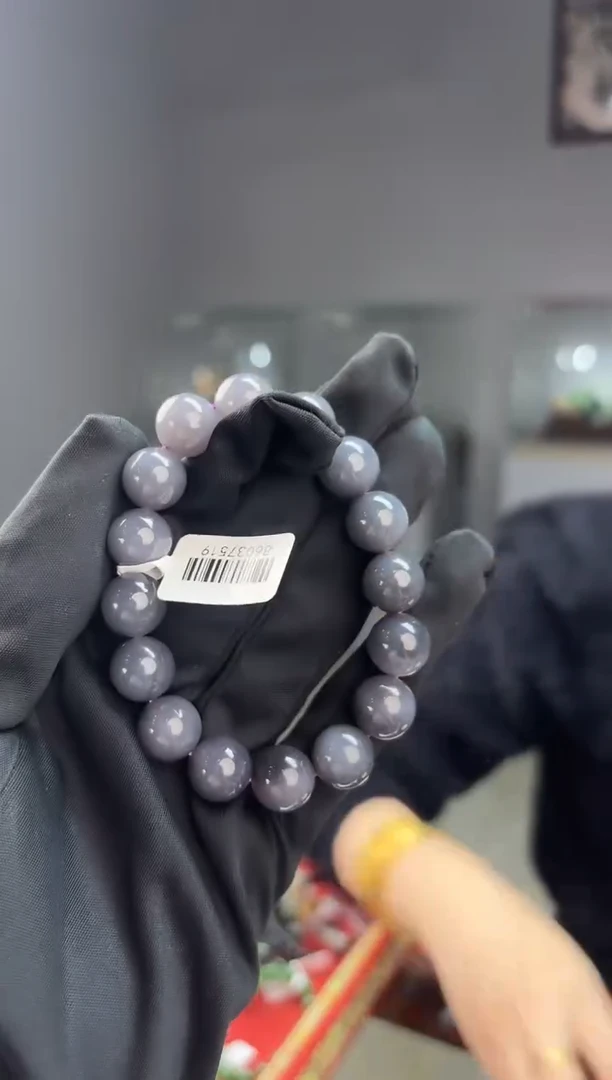 未镶嵌手串和田玉董小姐推荐 多样性发货 拍一发一yz12