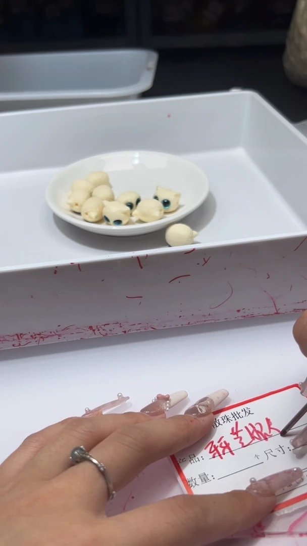 檀香木散珠w2703牙牙蓝眼猫头*2颗
