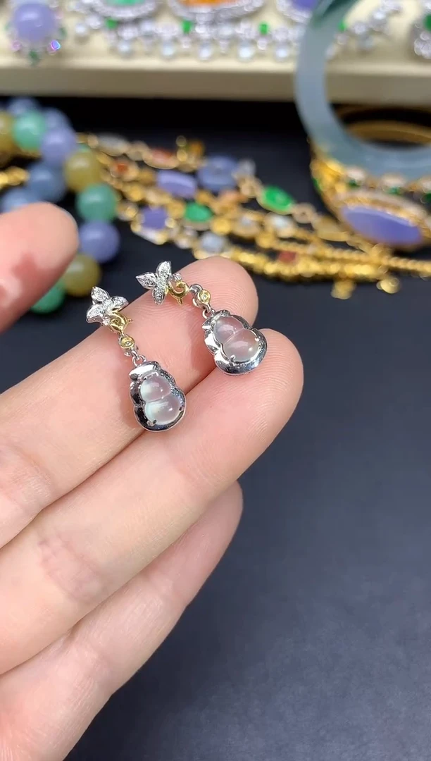 18K金镶嵌翡翠耳饰100-雪姐翡翠天天见
