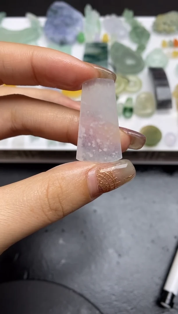 【闪购商品】定制翡翠未镶嵌翡翠毛货~