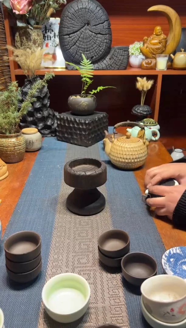 【闪购商品】香樟木木雕一物一拍