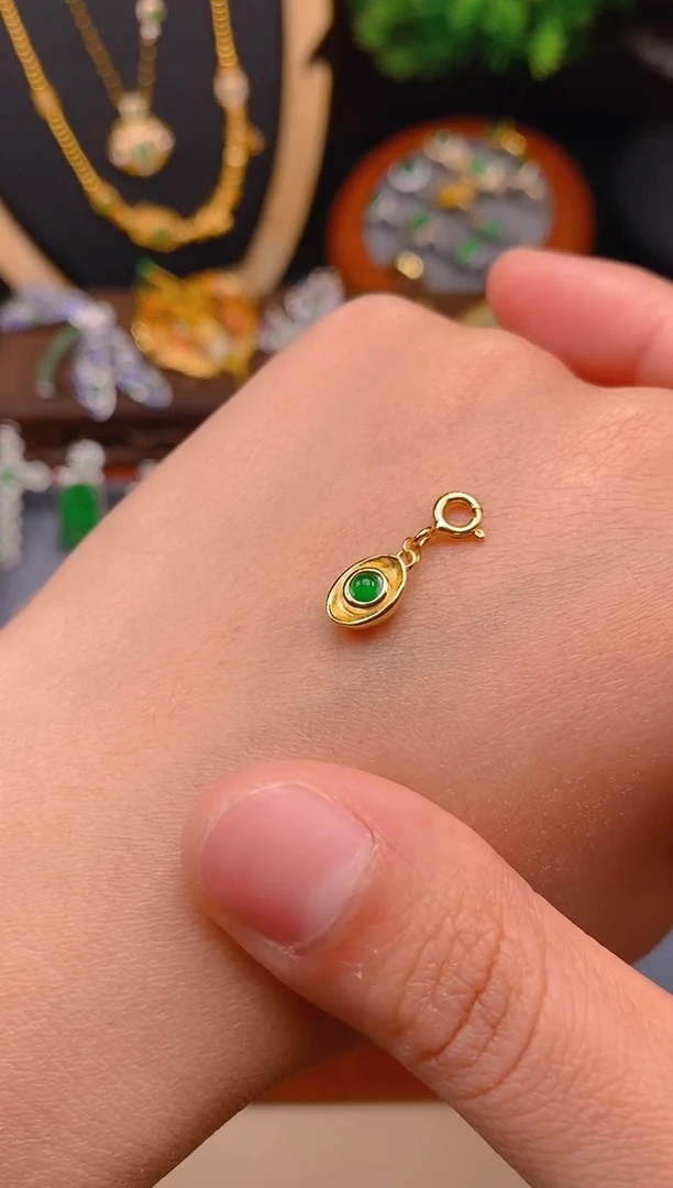 【闪购商品】翡翠吊坠(不含链)银S925镶嵌元宝万能扣（多样性发其一）