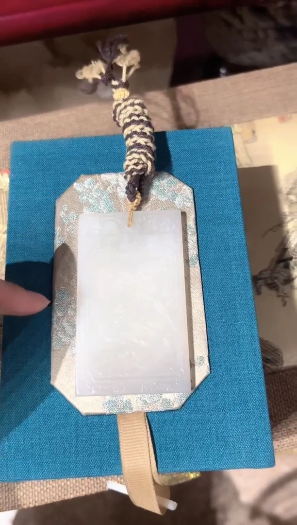 【闪购商品】和田玉颈饰未镶嵌Z064