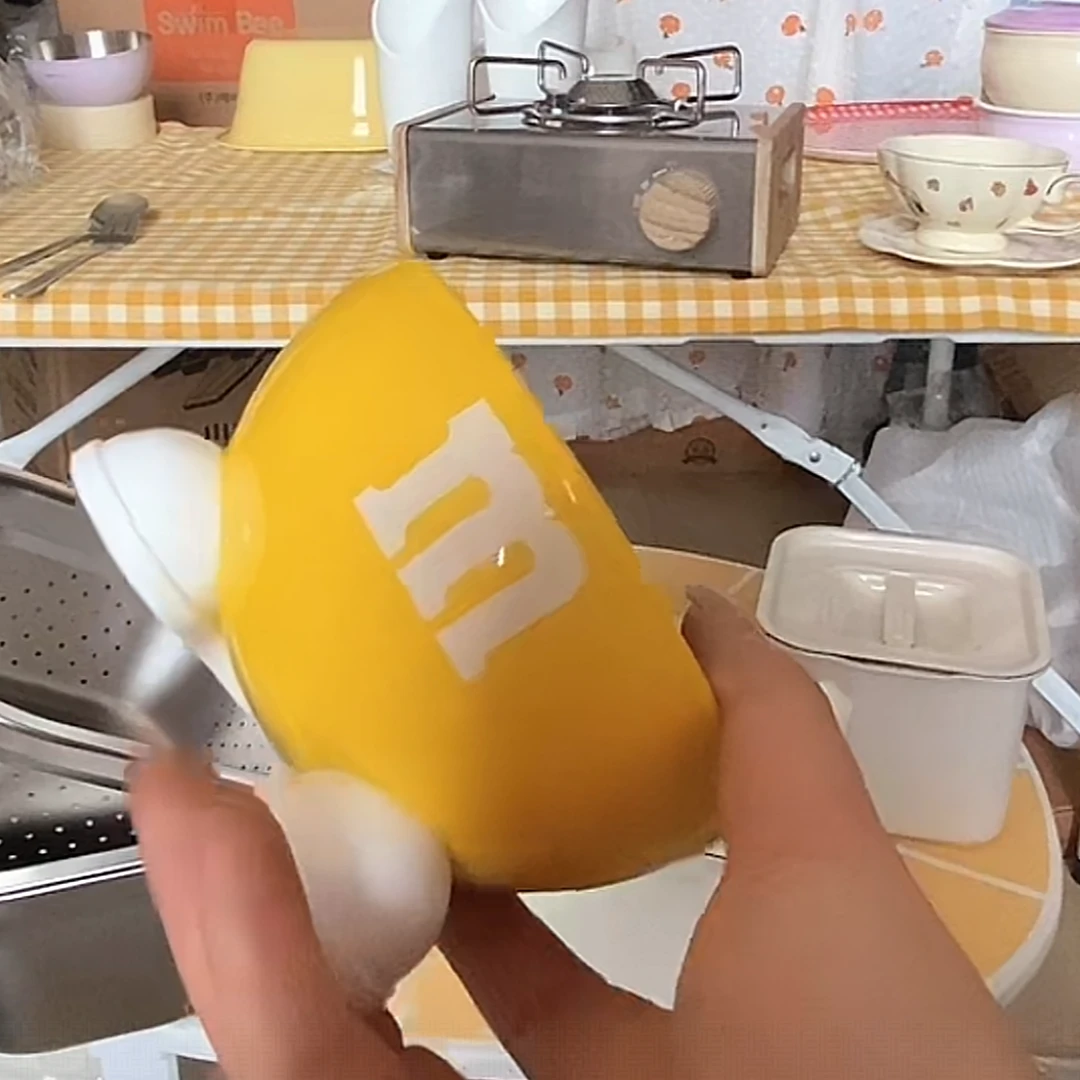 M豆碗  黄色  不退换