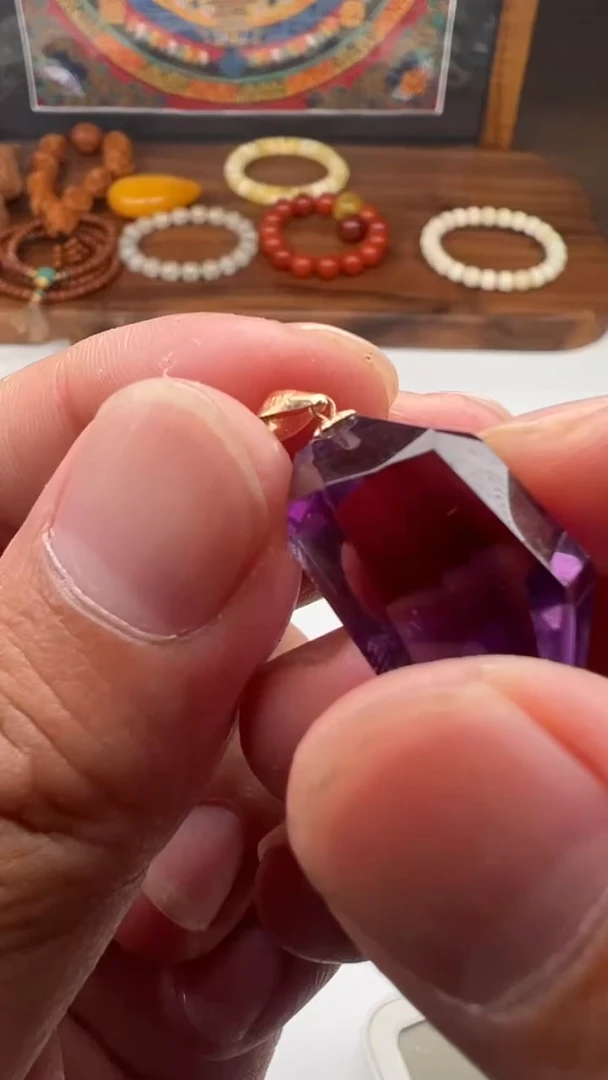 未镶嵌吊坠(不含链)紫晶紫水晶随型吊坠一个