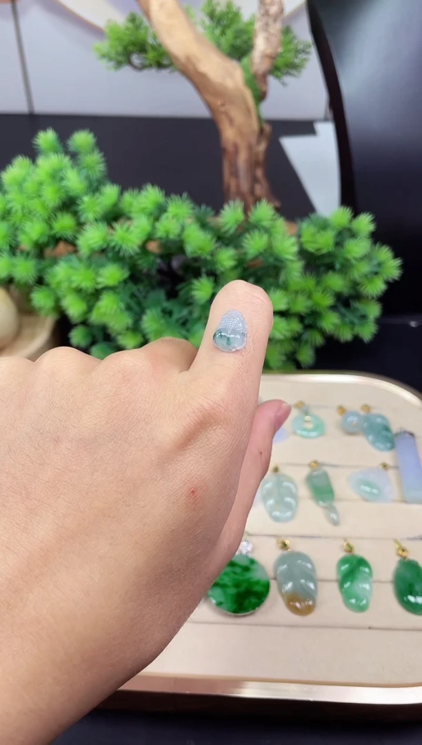 吊坠(不含链)未镶嵌翡翠貔貅-@@CMT