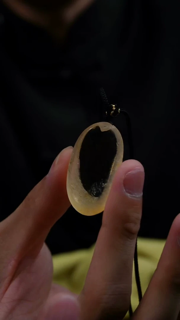 吊坠(赠链)未镶嵌水晶水晶