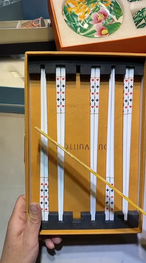 【闪购商品】瓷片1111111111111111111