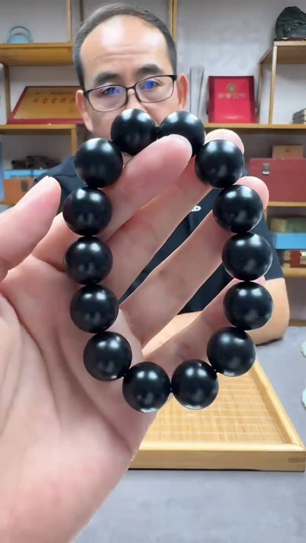 手链未镶嵌和田玉16墨玉