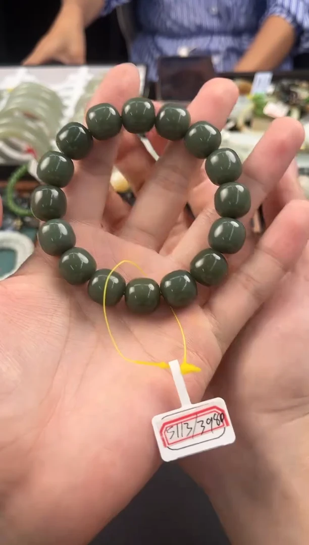 未镶嵌手串和田玉青海豆青老型珠手串卡14微色差