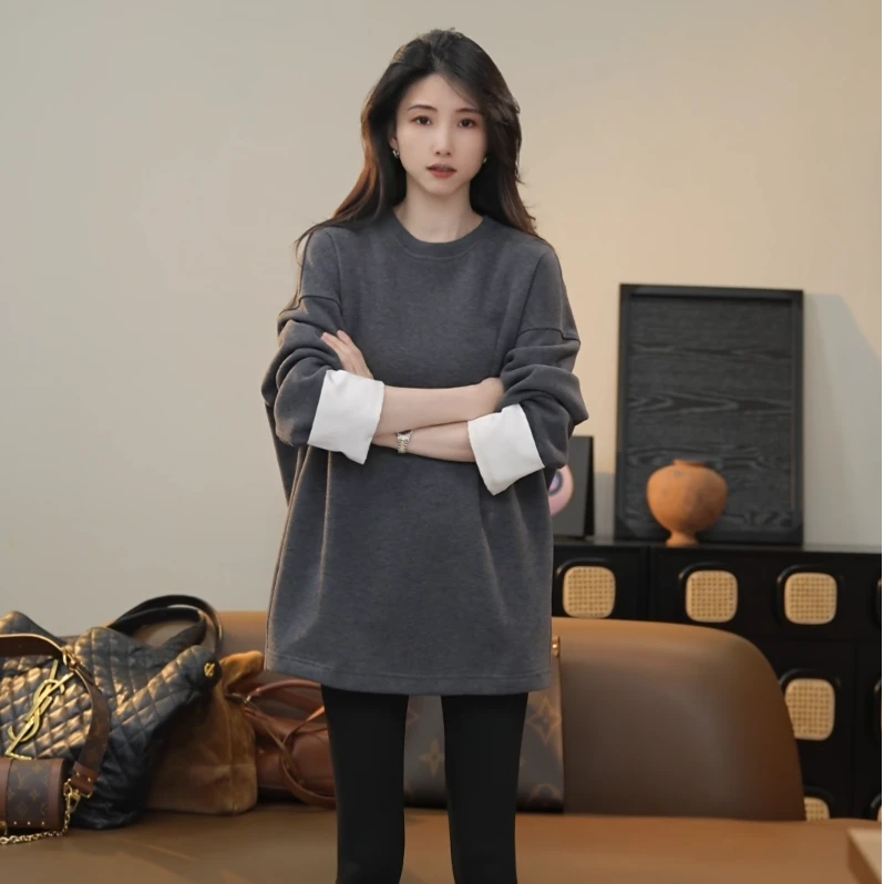 小乖逃休闲时尚灰色卫衣圆领白色袖口保暖宽松百搭款N95298