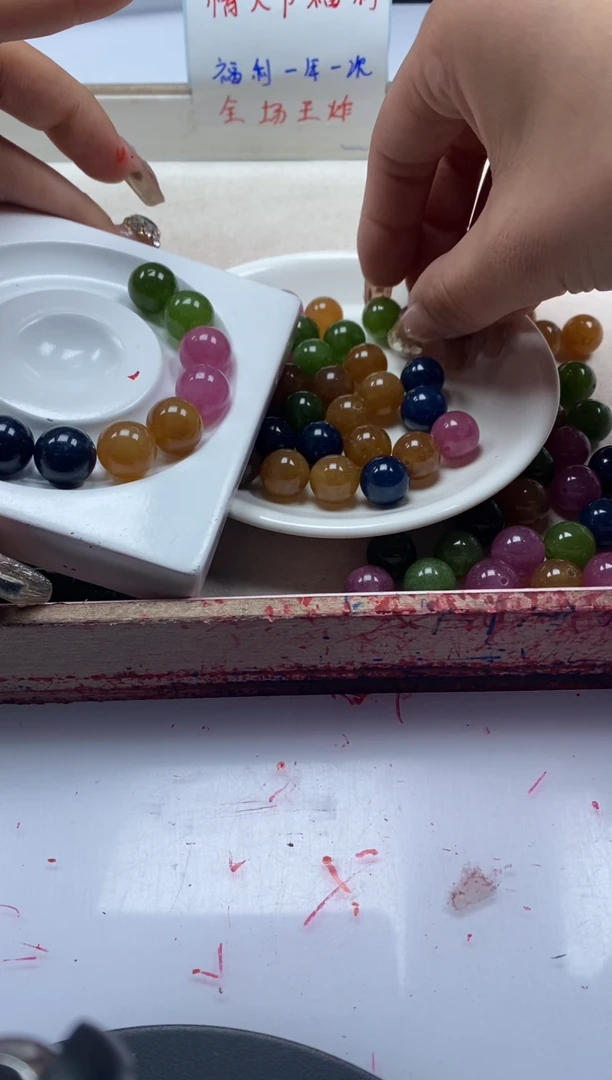 【闪购商品】碧玺颈饰未镶嵌W203碧玺12mm*10颗