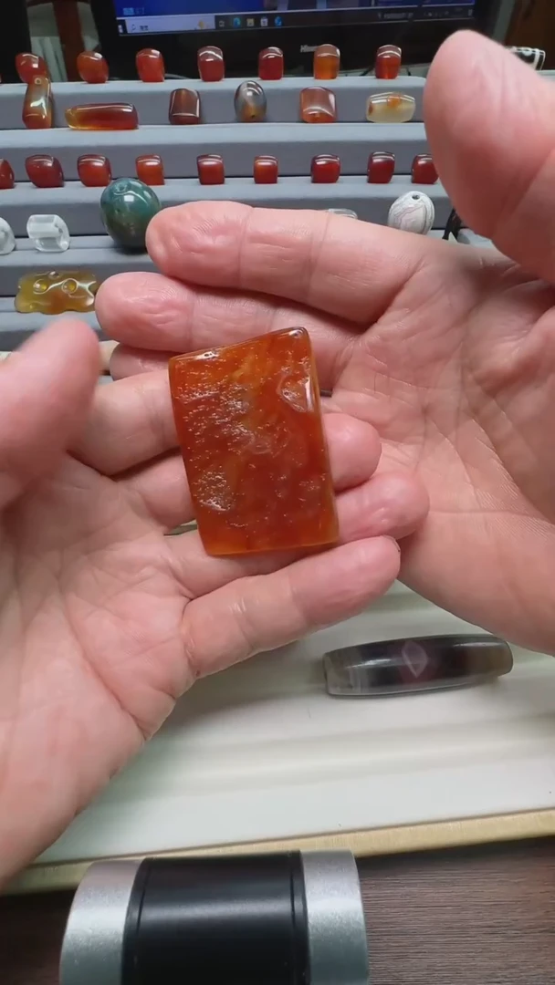 未镶嵌颈饰玛瑙/玉髓玛瑙50*35*9