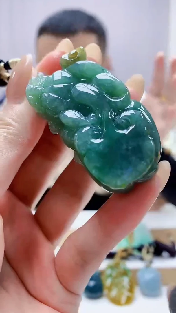 未镶嵌定制翡翠4898MM-毛货挂件7