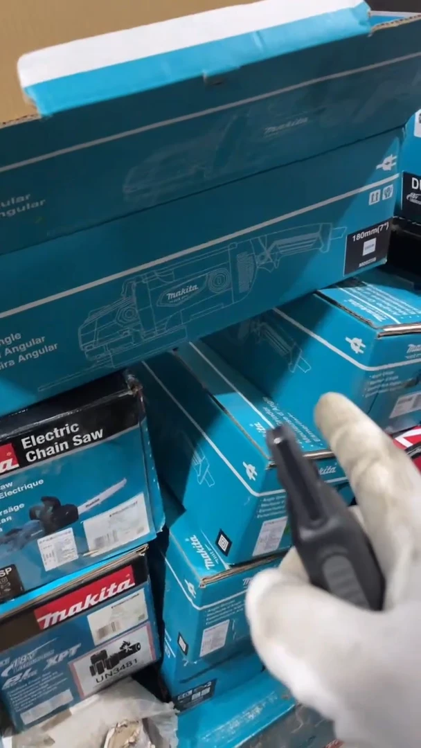 牧田M0920B角磨机(2000W 180MM)